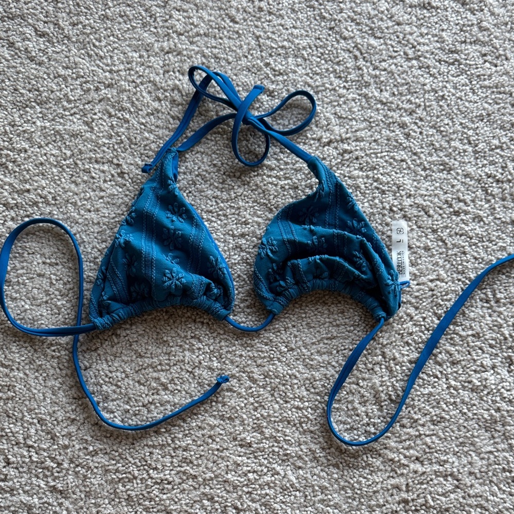New - Berlook Triangle Bikini Top